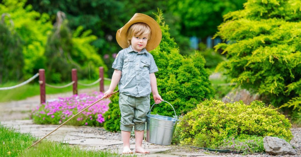How To Go Green In The Garden 1 How To Go Green In The Garden